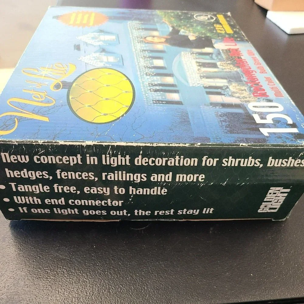 NIB Christmas Lights Net of Lite 150 Lights Rectangular - Multi Color 4ft x 6ft